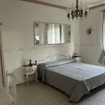 Daniela Bed & Breakfast 3*